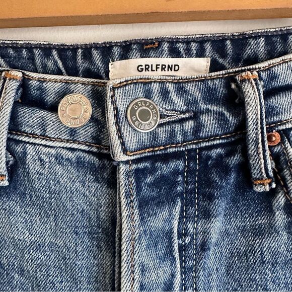GRLFRND Helena High Rise Straight Jeans in Missing Words - Picture 12 of 12